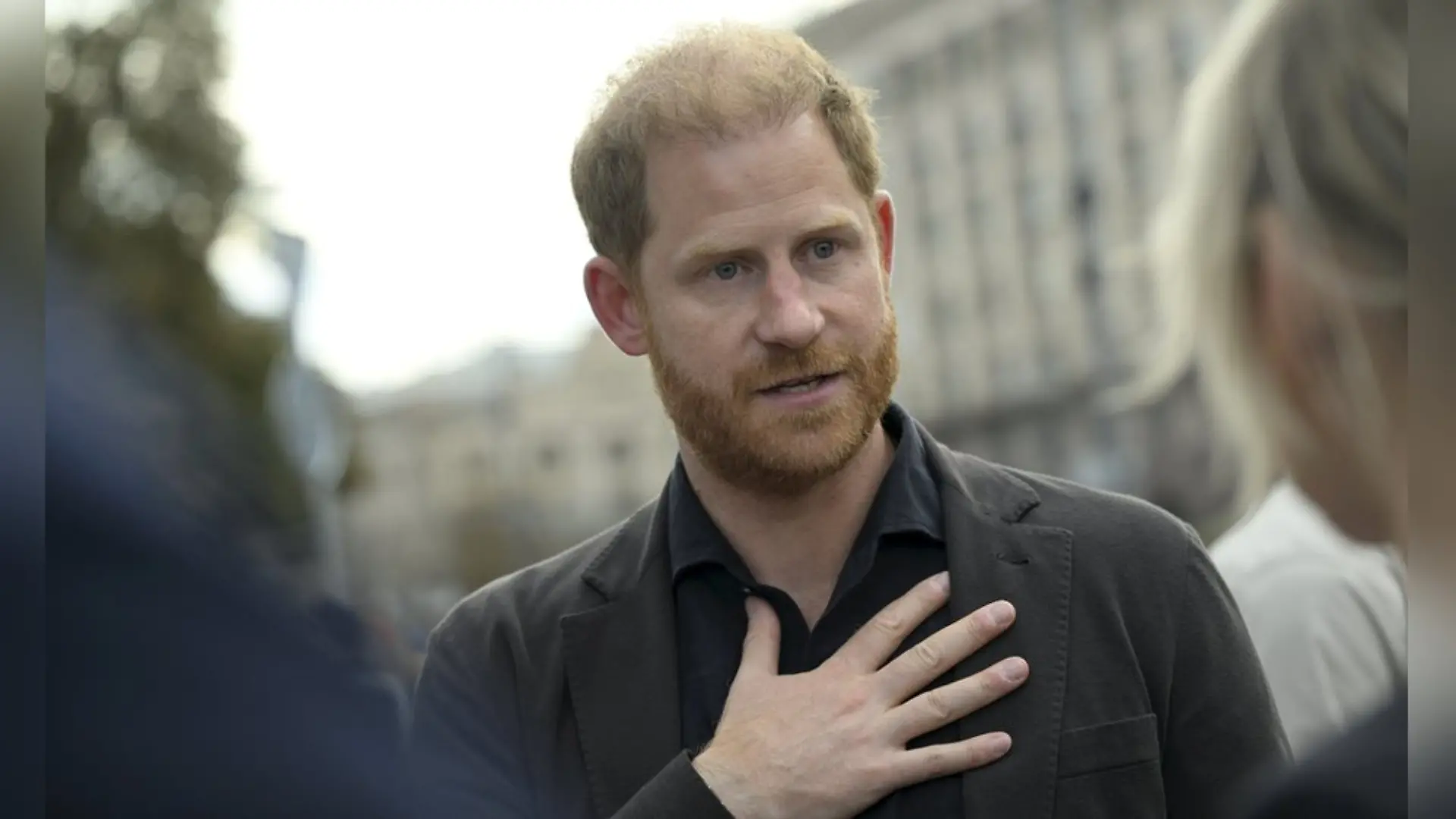 Beim Besuch in der Ukraine vergangene Woche spricht Prinz Harry auch über die Beziehung zu seiner Familie