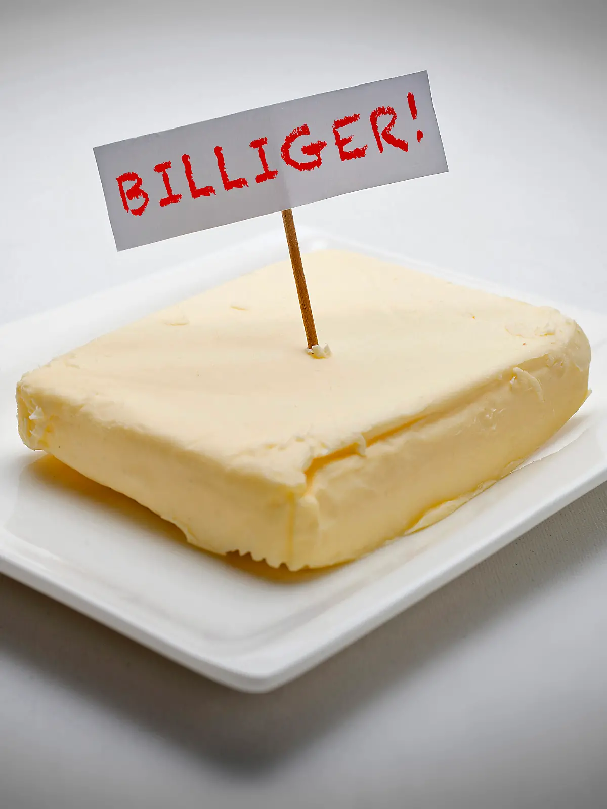 Bild zu: "Supermärkte drücken Butterpreise um bis zu 25 Prozent"