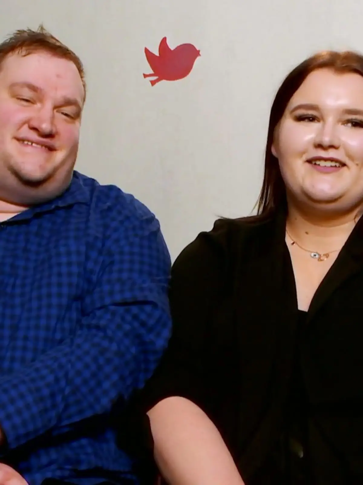 Bild zu: "Pascal und Vanessa tauschen Nummern"