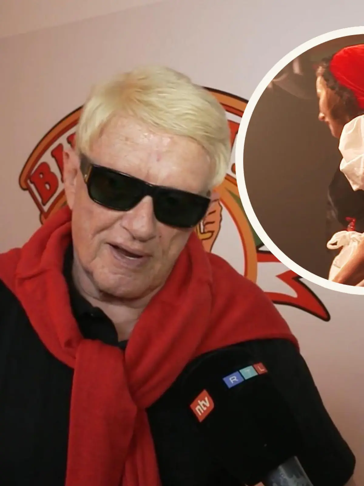 Bild zu: "Mit ihr fegt Heino über die Bierkönig-Bühne"