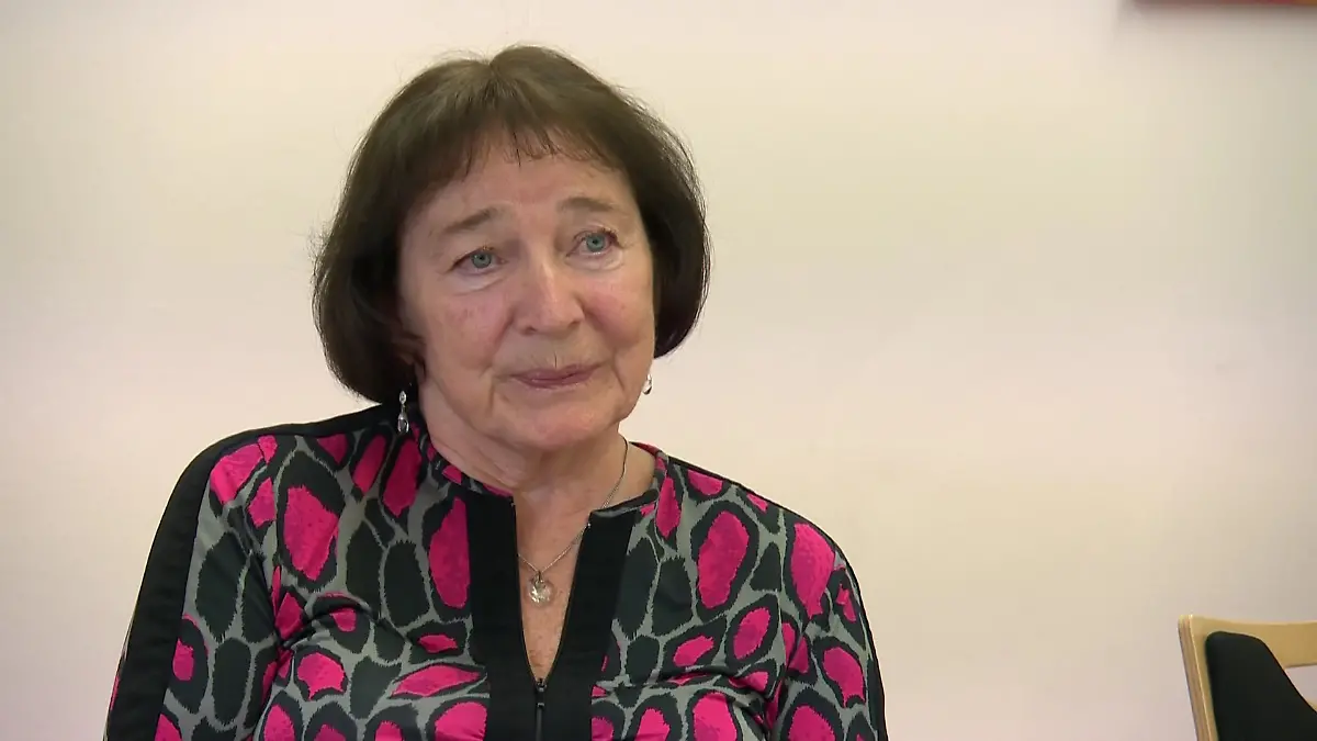 Bei jeder Familienfeier vermisst Christine P. ihre kleine Schwester Maria Köhler schmerzlich.