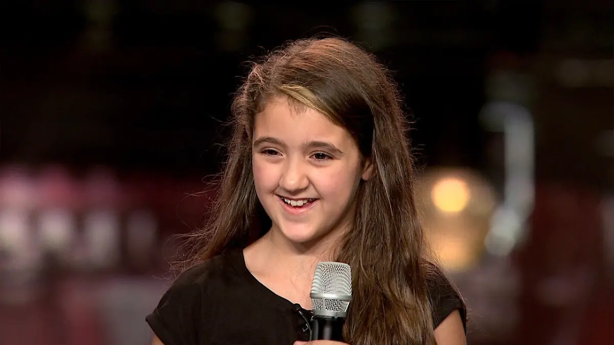 Großes Lob von Bohlen: "Samira, du hast Talent" Das Supertalent 2014: Show 12