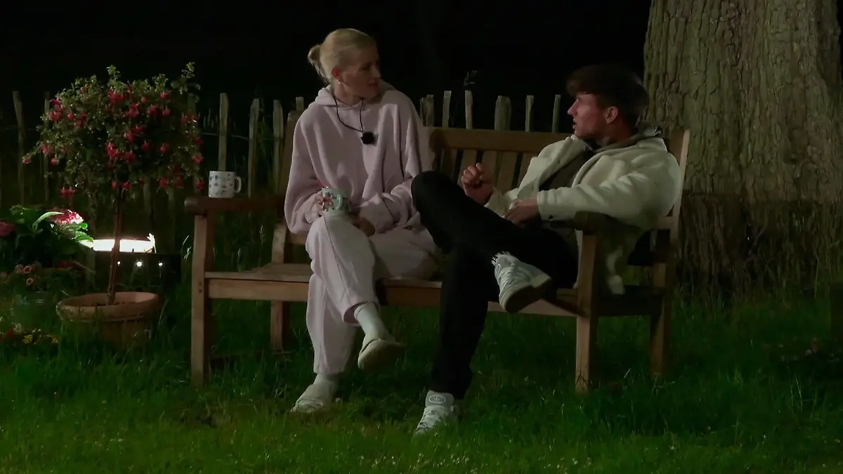 Micha platzt im Sommerhaus wegen Edda der Kragen Beziehungs-Ultimatum!