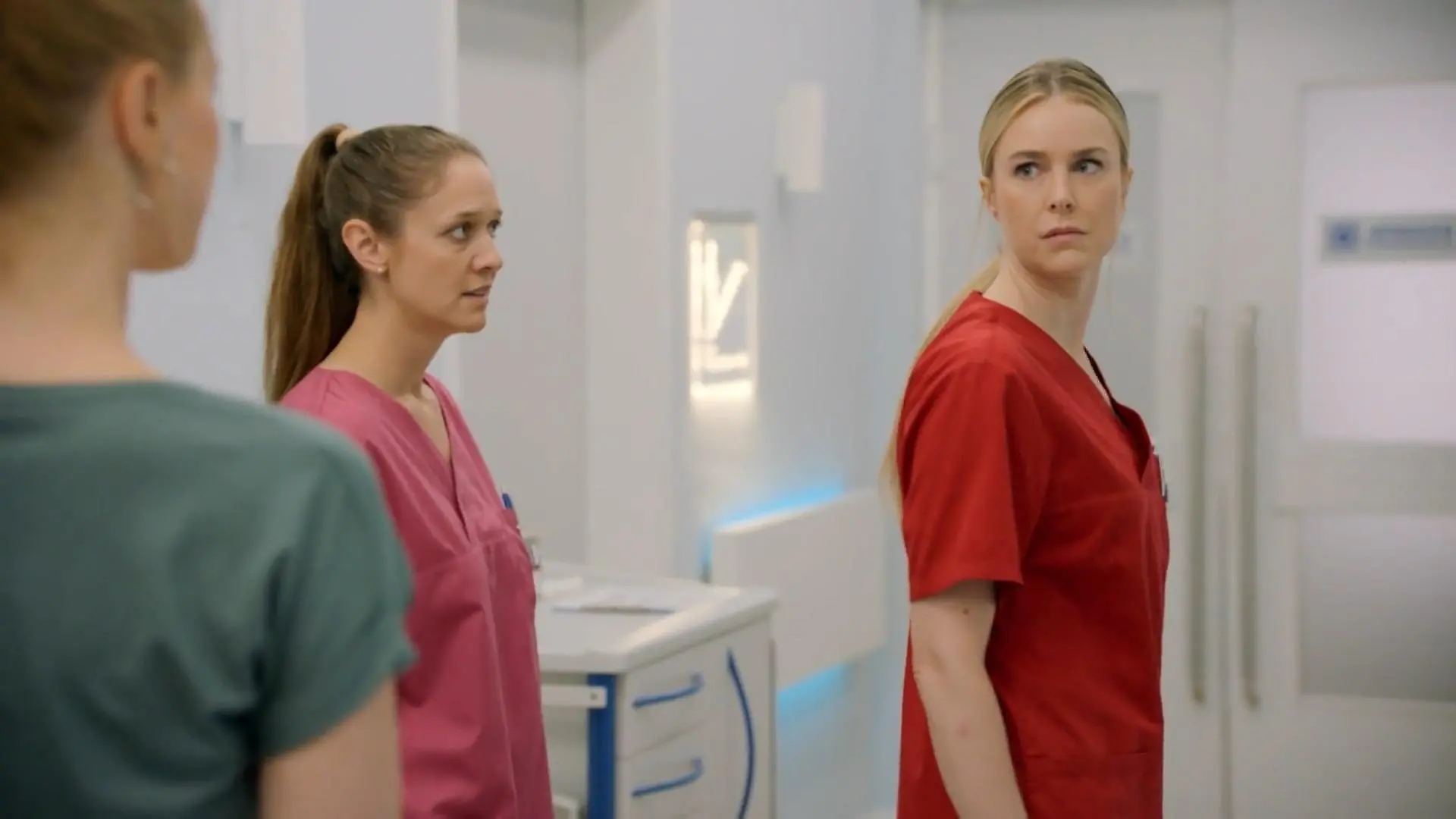 Jessica wird im Krankenhaus von einer schlimmen Erinnerung eingeholt GZSZ-Folge 8365 vom 25. September 2025 im TV