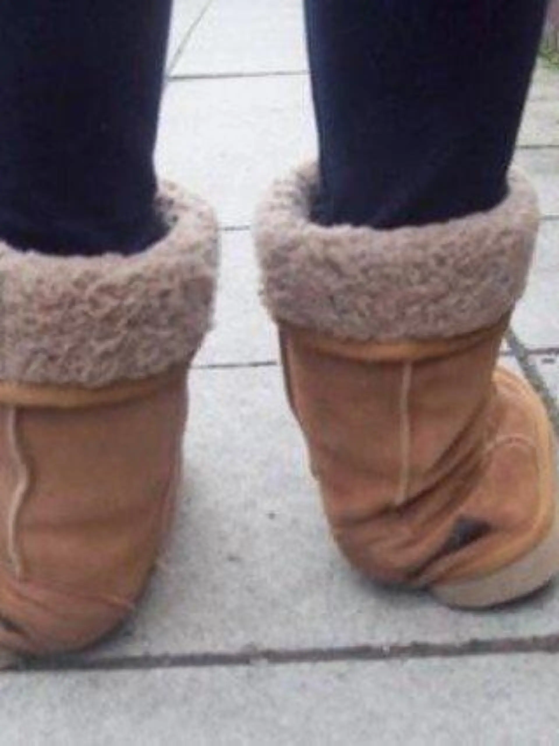 Uggs Twitter myrandamn