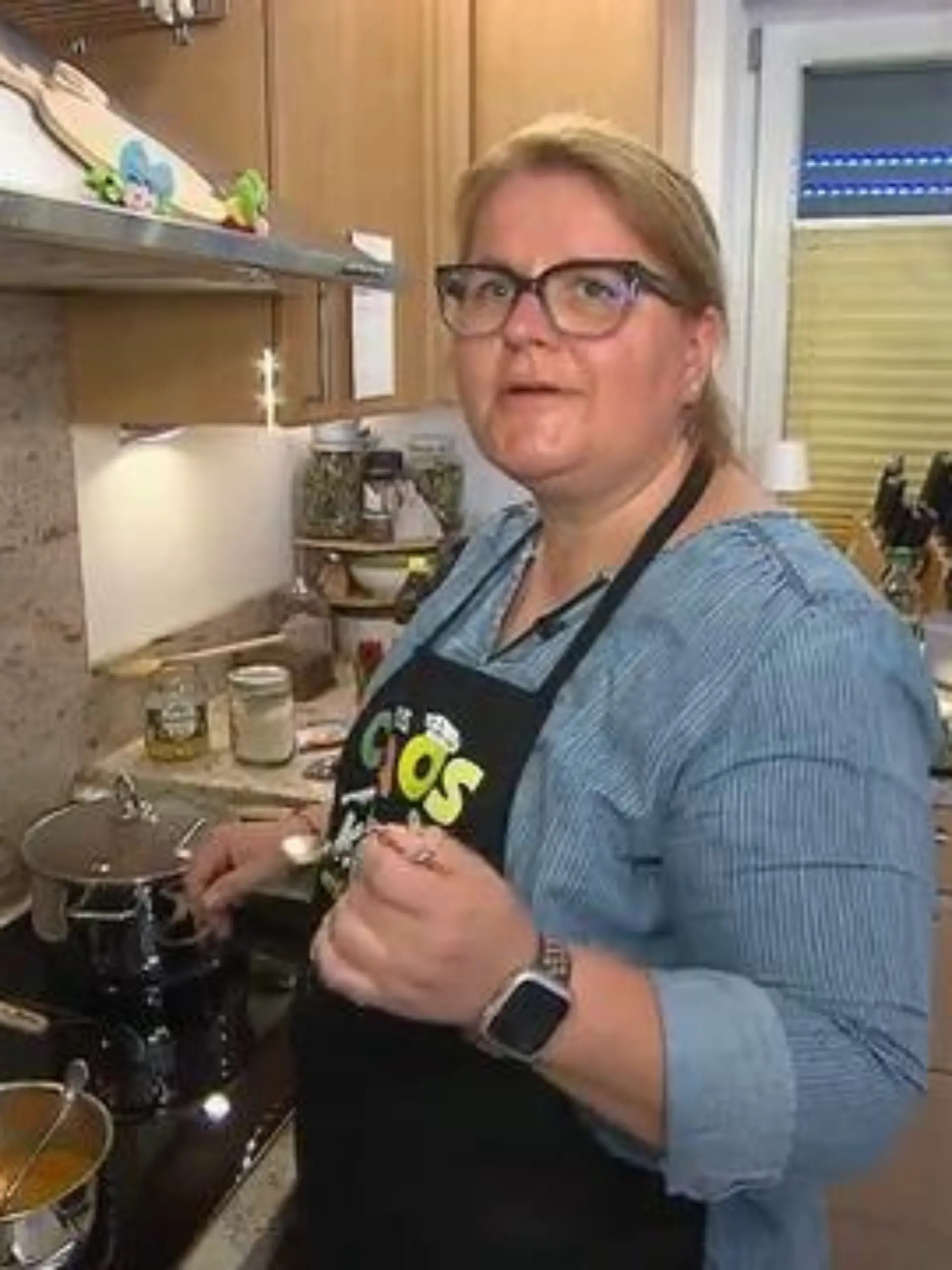 Bild zu: "Ivonne will sich für ihr Dinner nicht entschuldigen"