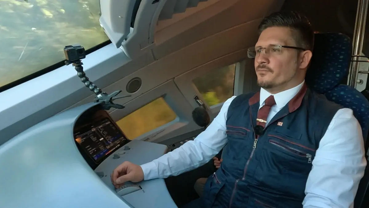 Was verdient ein Lokführer bei der Deutschen Bahn? Gehälter im Check