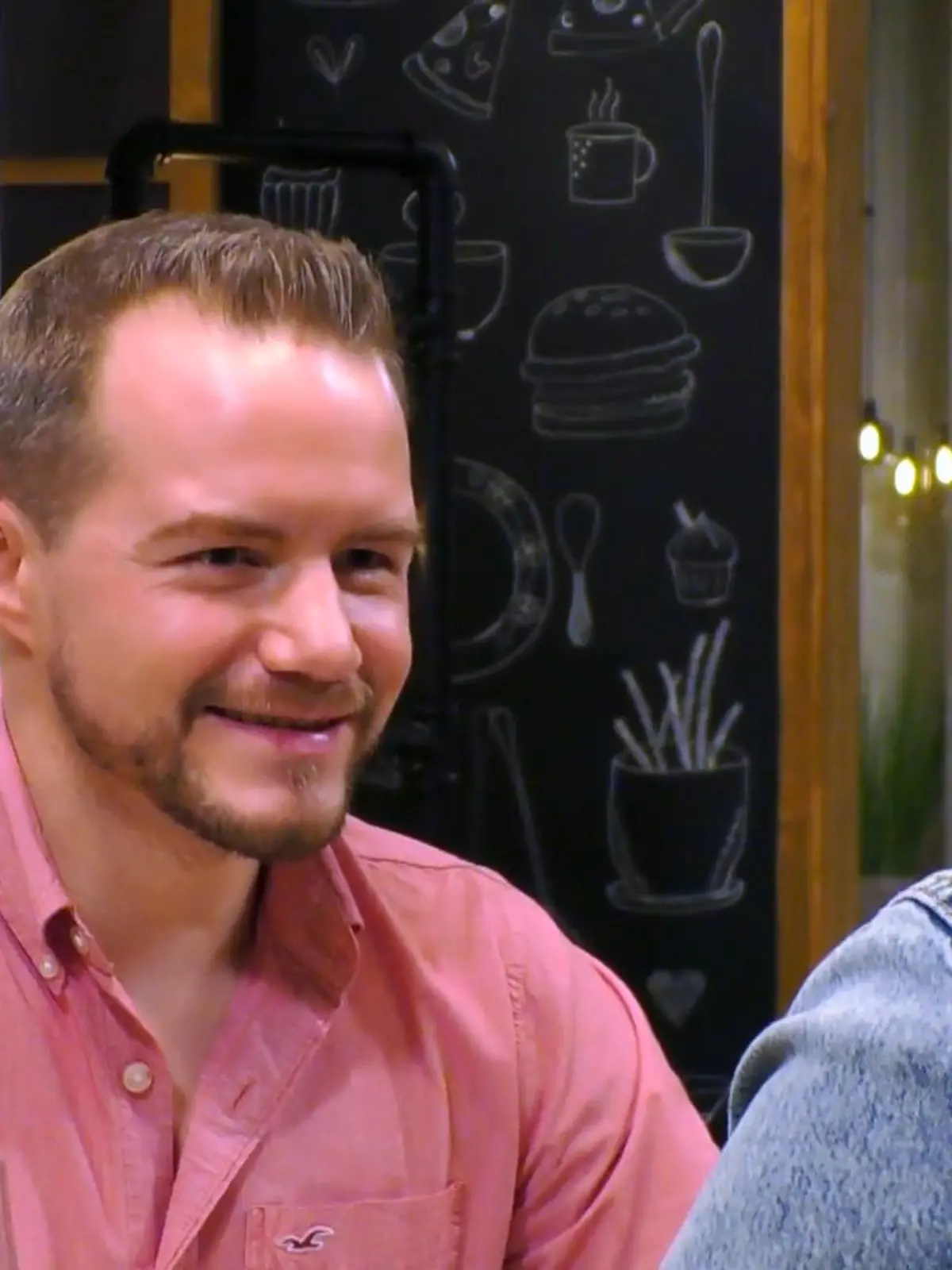 Bild zu: "Joscha findet Kevin ganz goldig"