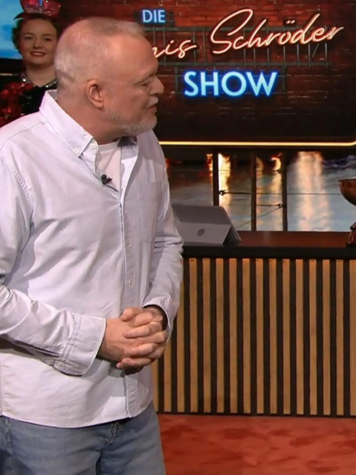 Dennis Schröder ist zu Gast bei Stefan Raab. 