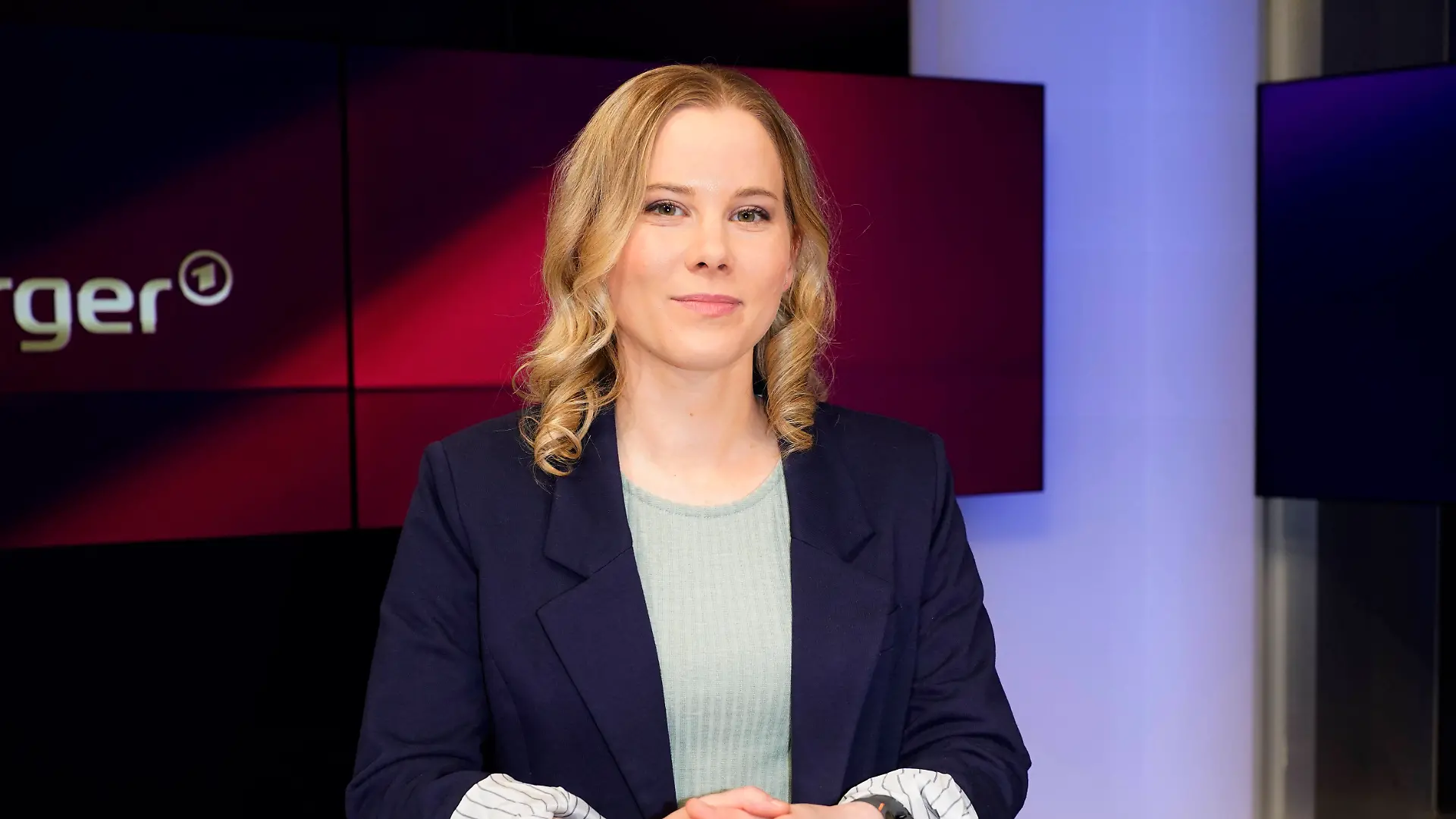 Nach Kritik an der Sendung „Klar” trennt sich der NDR von Moderatorin Julia Ruhs - beim BR darf sie jedoch bleiben.