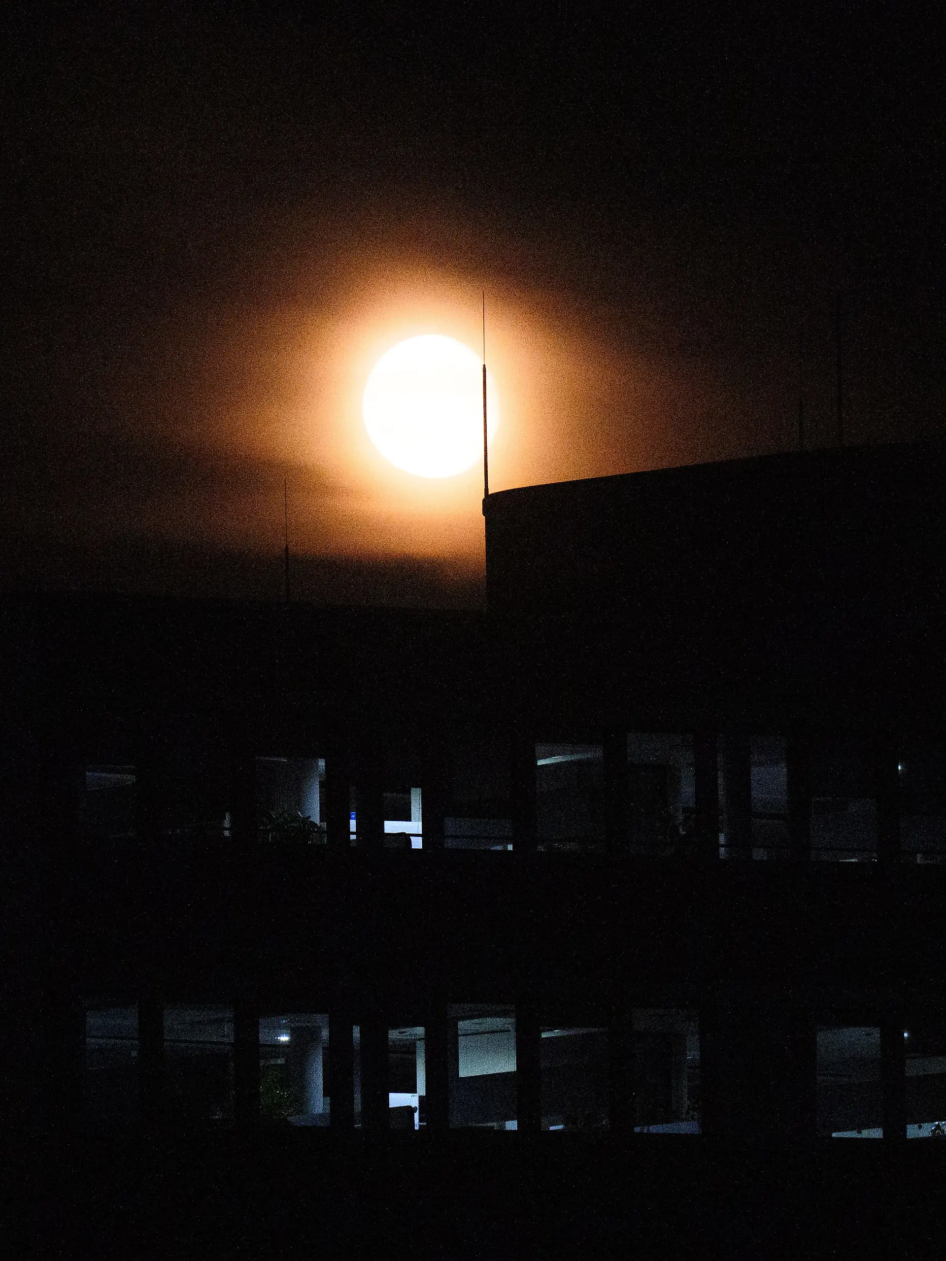 In Teilen Niedersachsens bleiben die Lichter heute Nacht (19. auf 20. September) aus. (Archivbild)