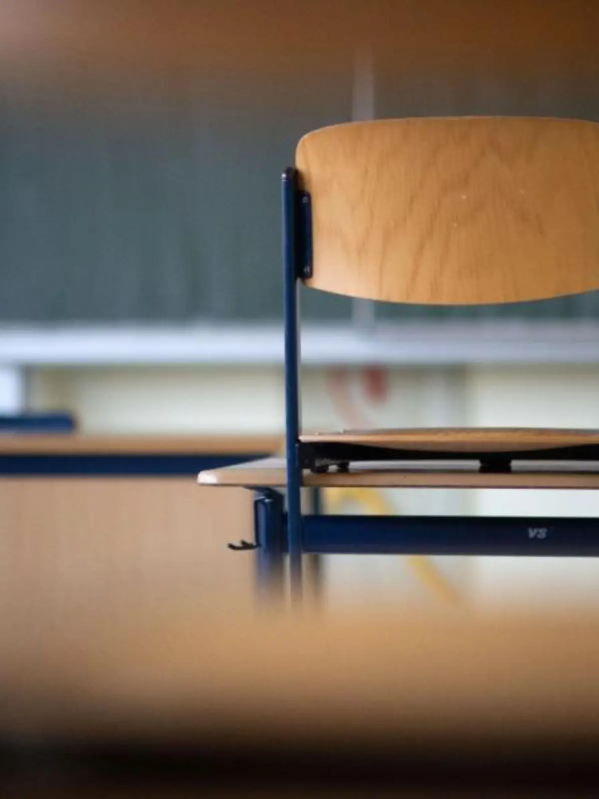 Bild zu: "Rettungseinsatz im Klassenzimmer! Schüler klagen plötzlich über Atemprobleme"