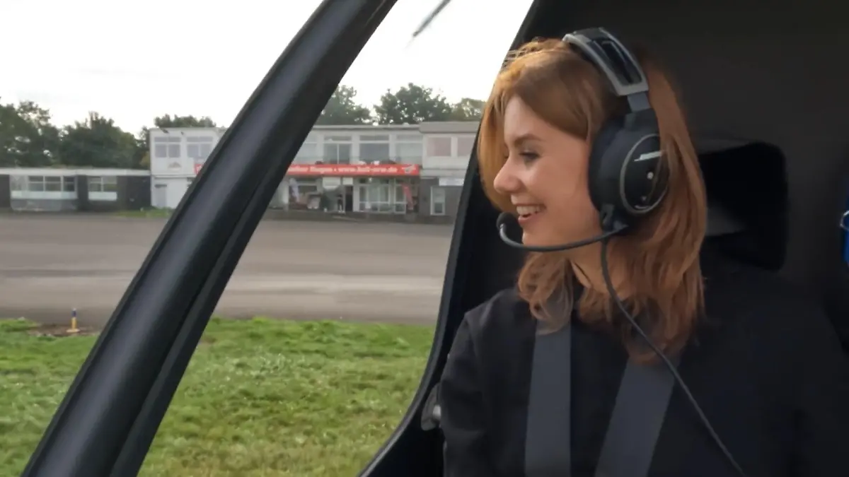 Flugschule in Mönchengladbach bringt Anfänger ohne Lizenz in die Luft Heli lenken ohne Erfahrung!