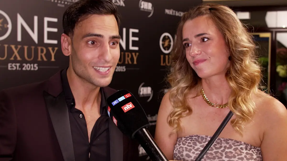 GZSZ-Star Timur Ülker und seine Freundin Caroline Steinhof sind seit zehn Jahren ein Paar und haben zwei gemeinsame Kinder.