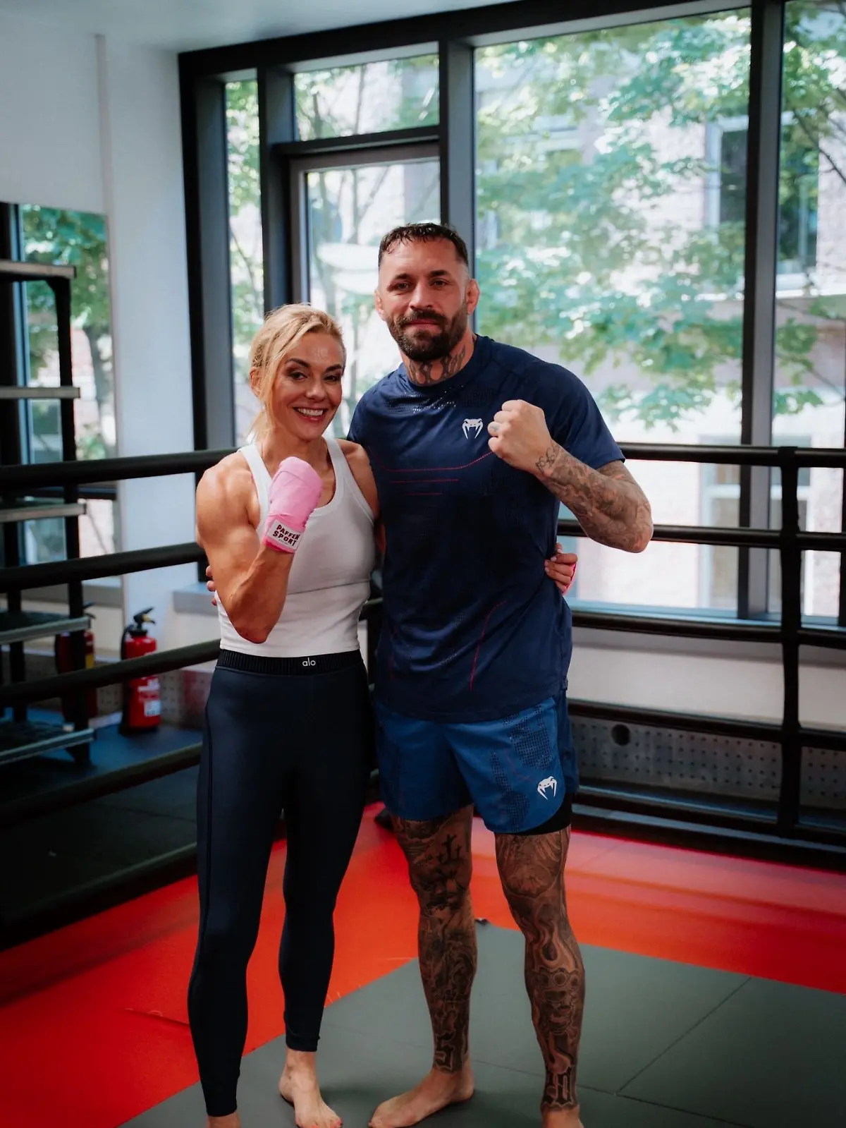 Bild zu: "RTL-Chefin Inga Leschek trainiert mit MMA-Superstar Christian Eckerlin!"