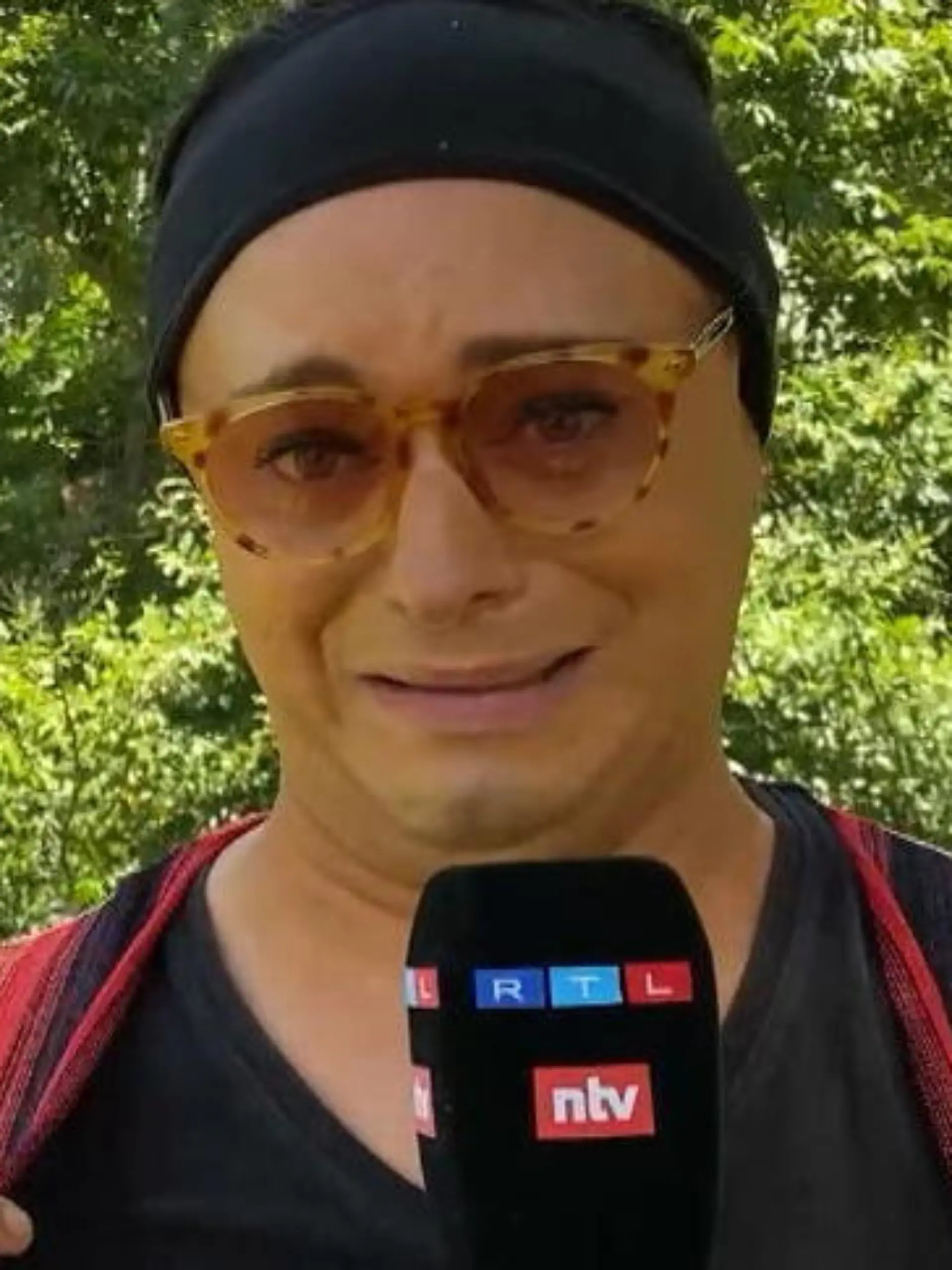Julian F.M. Stoeckel testet die "Hor-Rohr"-Prüfung von Tessa Bergmeier - und die macht ihrem Namen alle Ehre