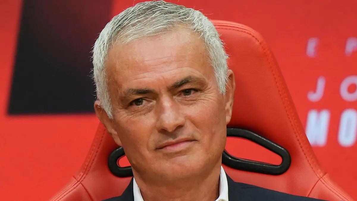 José Mourinho gewann bei seiner Rückkehr mit Benfica Lissabon.