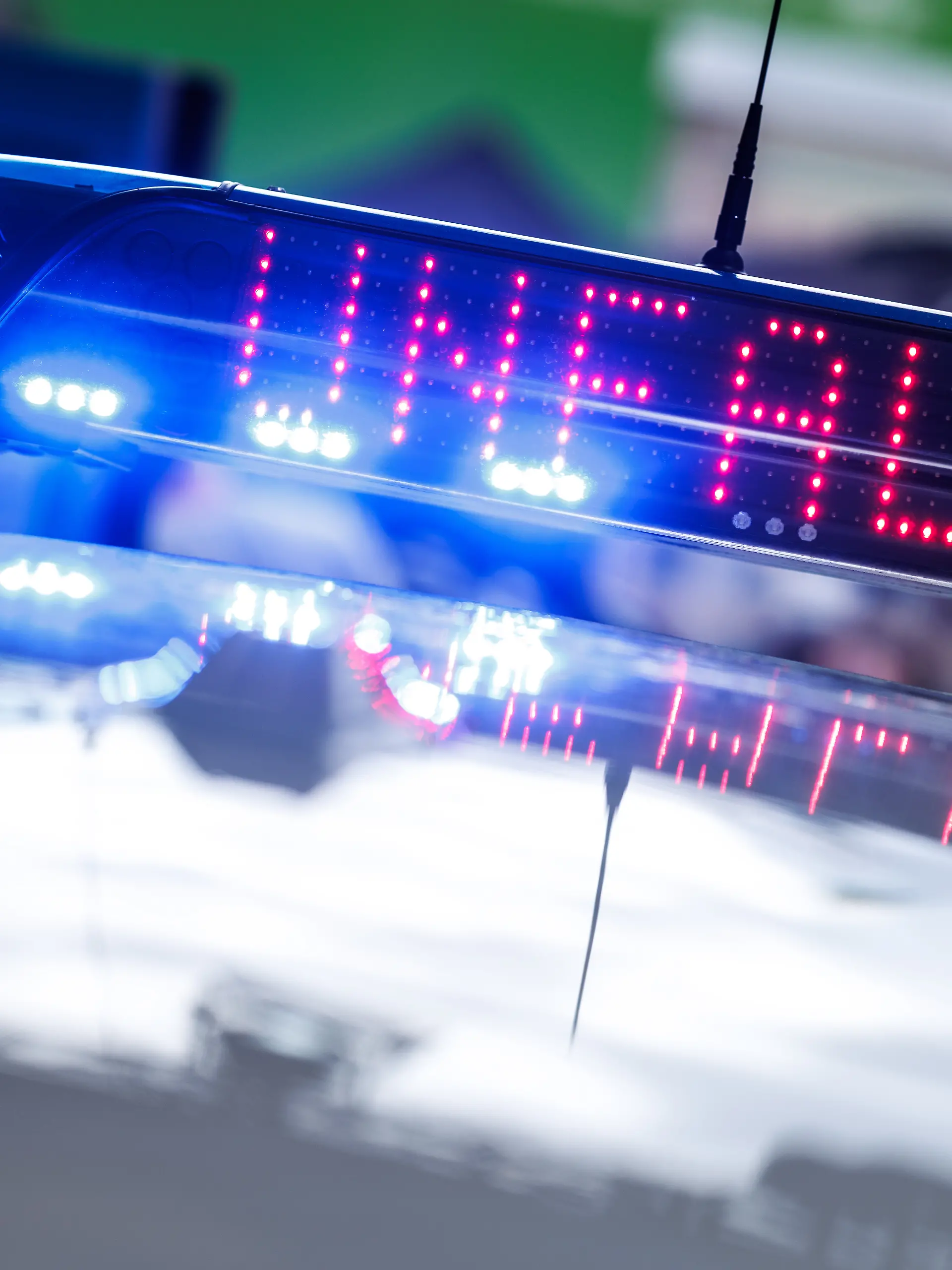Einsatzfahrzeug der Polizei 