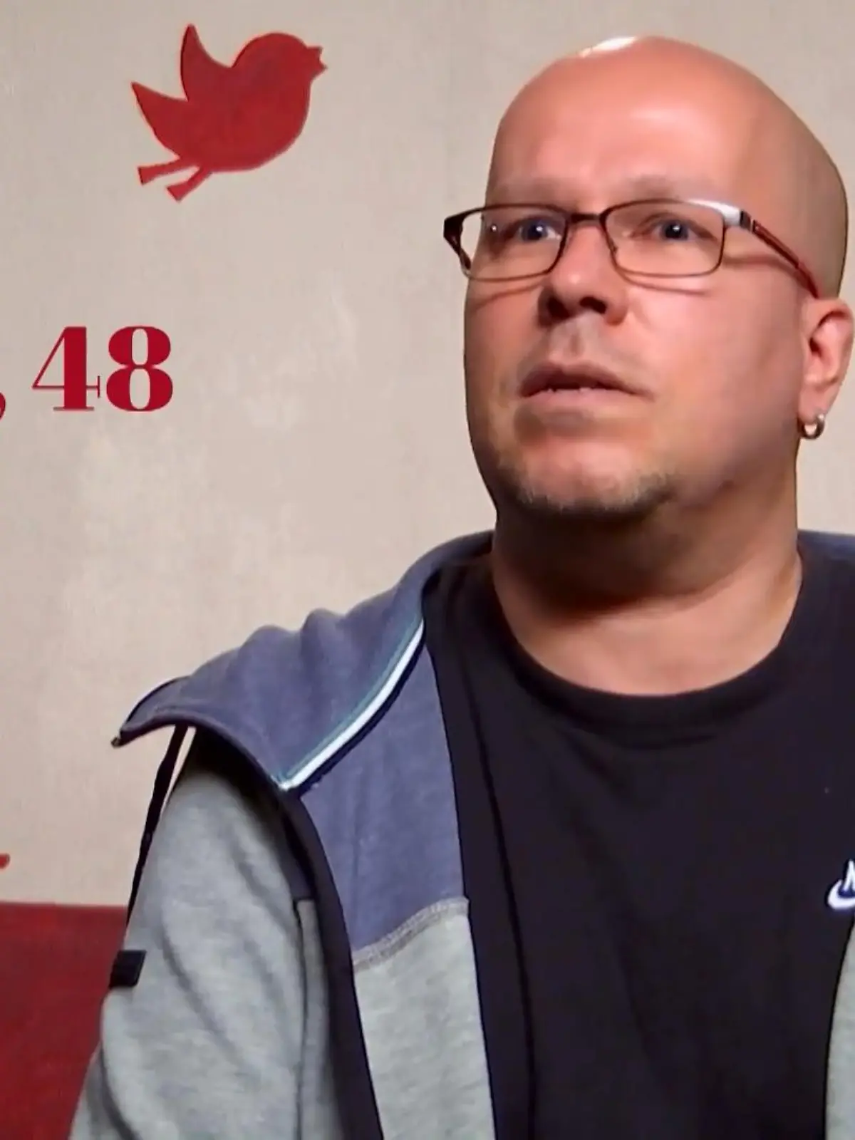 Bild zu: "Frank liebt schwarzen Humor"