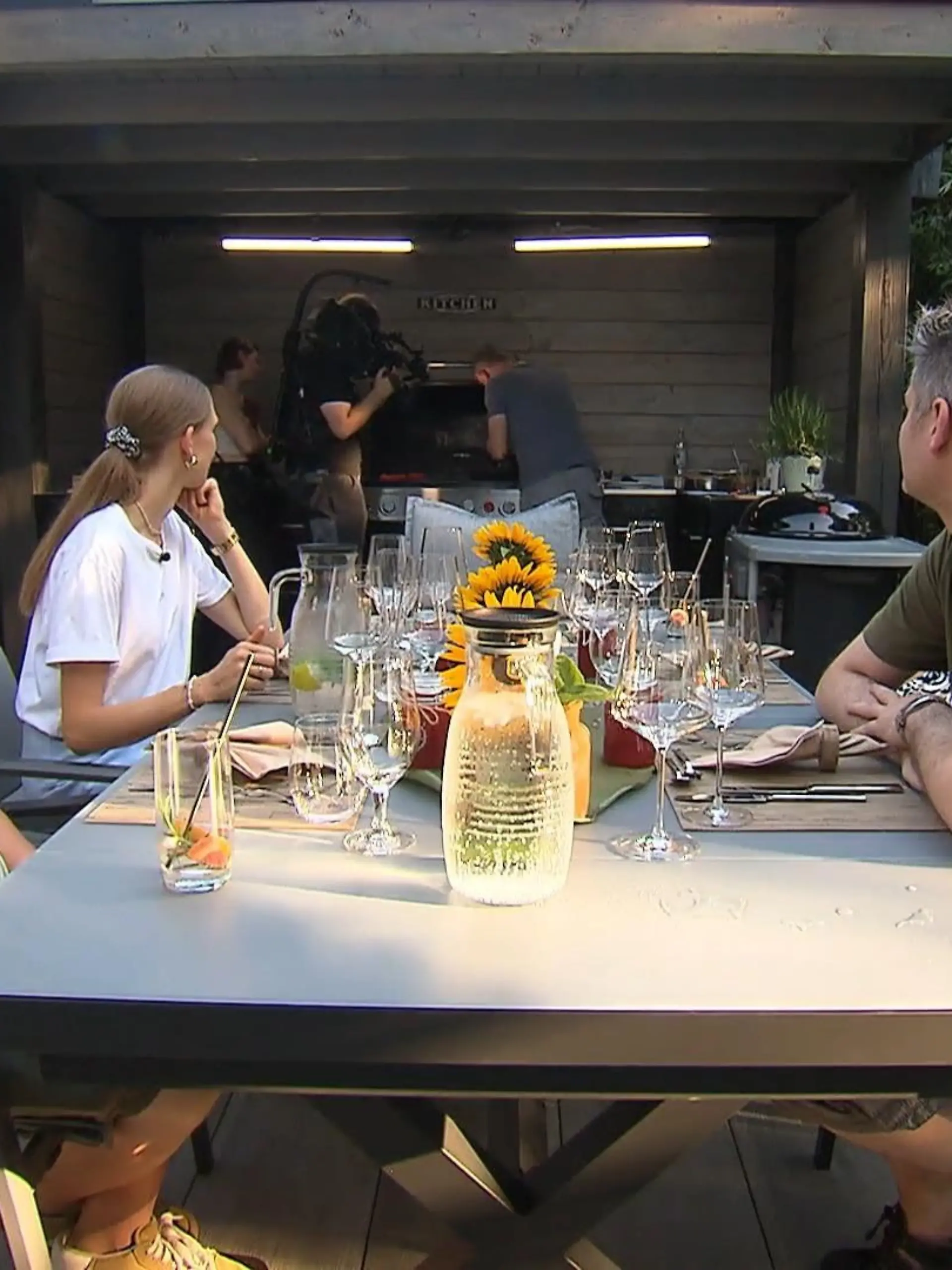 Bild zu: "Am liebsten würden die Gäste Franks Outdoor-Küche mitnehmen"