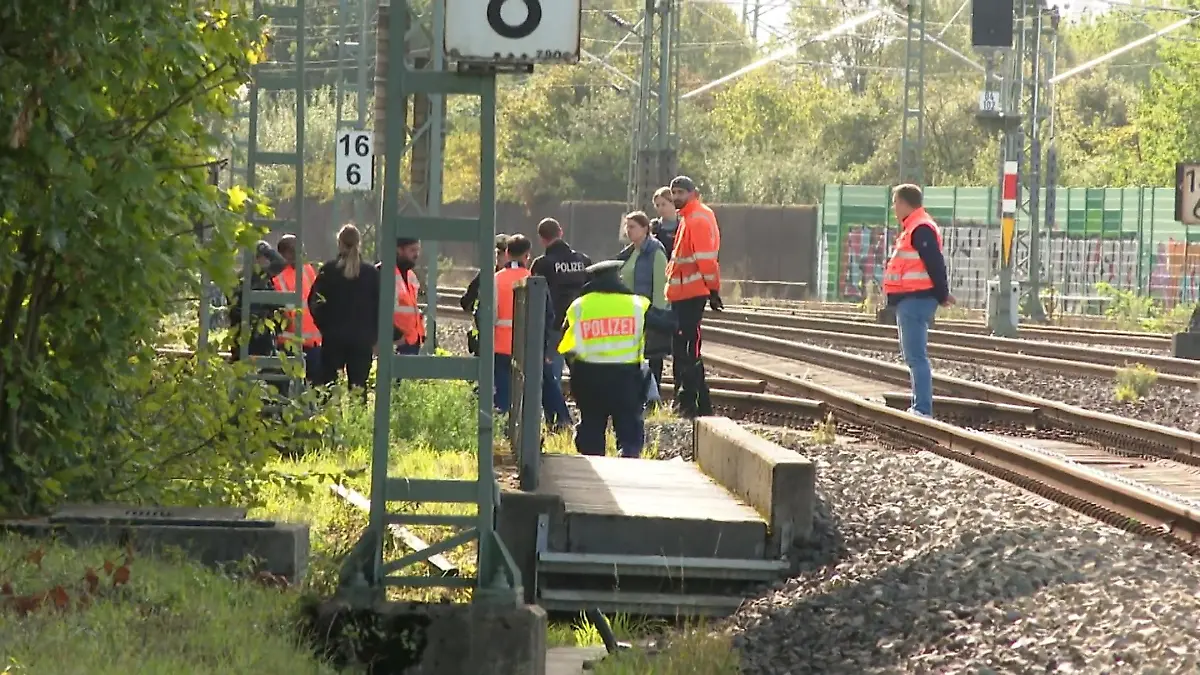 Bahn-Sabotage zwischen Köln und Düsseldorf Stillstand, Frust und Führungswechsel