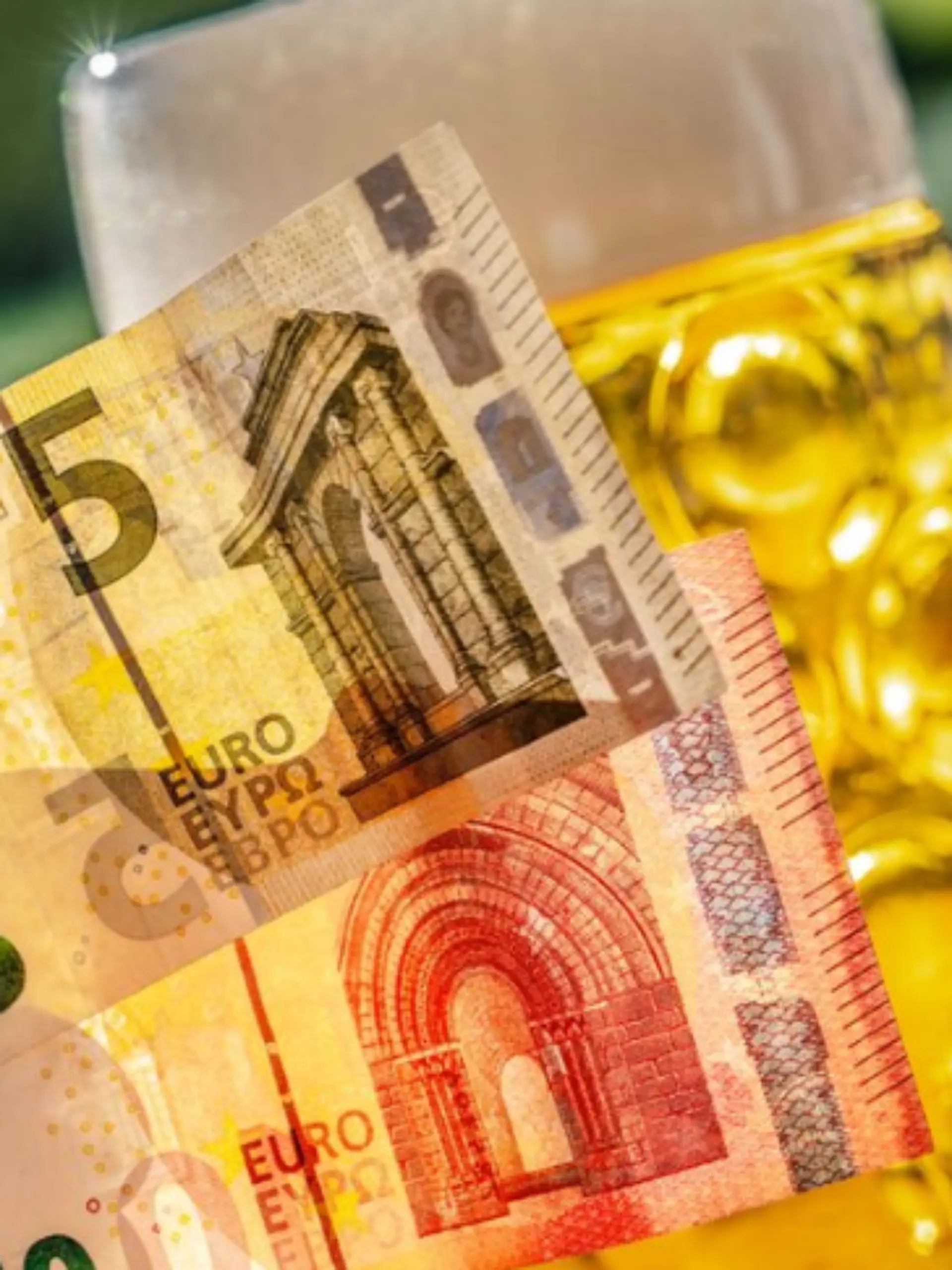 Bild zu: "Mehr für weniger Geld: Wiesn günstig genießen"