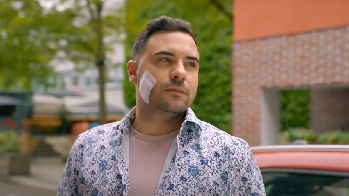 Easy entwickelt einen heiklen Plan „Unter uns“-Folge vom 03.10.25 auf RTL+