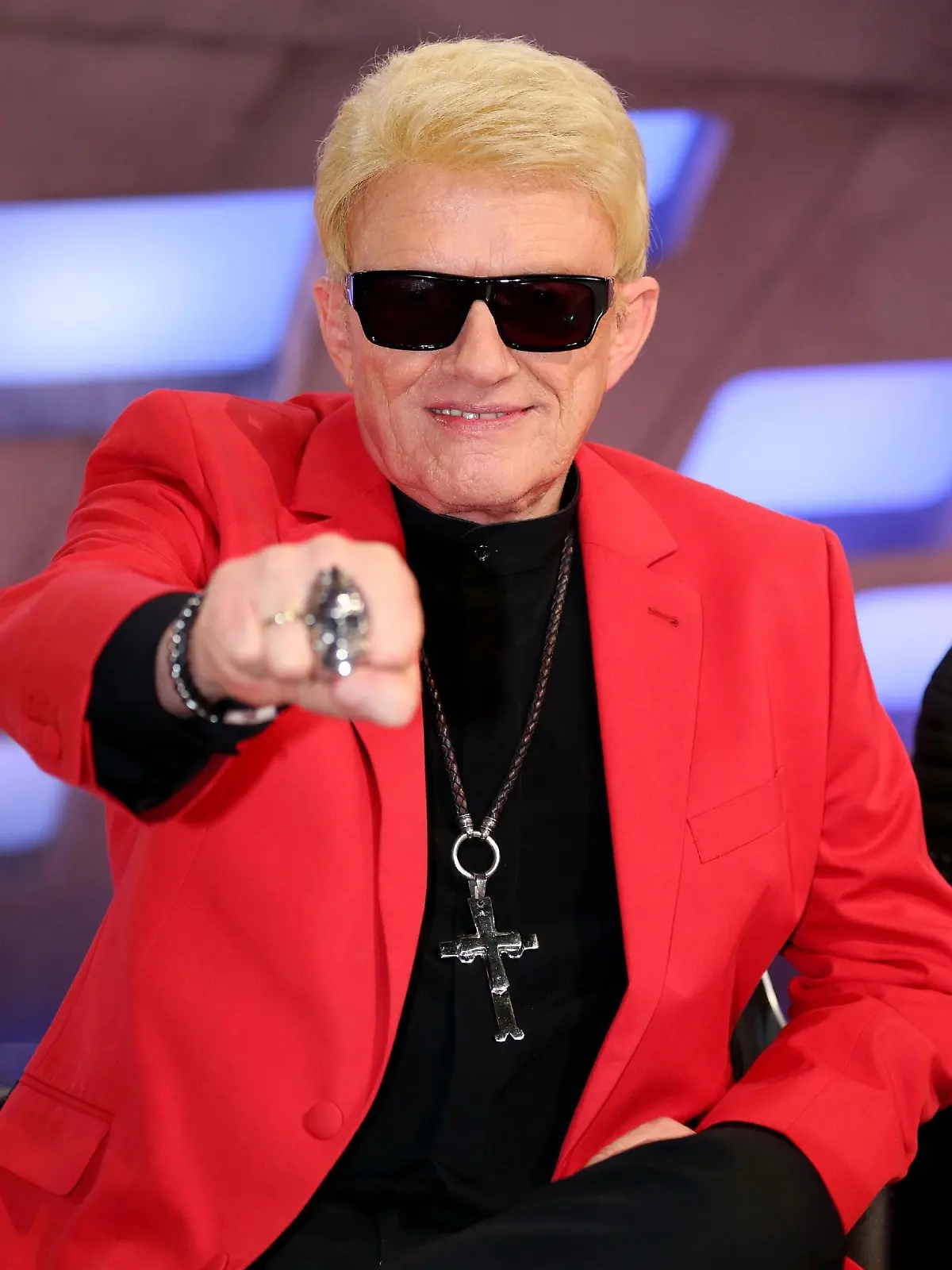 Heino ist neues DSDS - Jurymitglied.  Verwendung der Bilder für Online-Medien ausschließlich mit folgender Verlinkung:'Alle Infos zu 'Deutschland sucht den Superstar' im Special bei RTL.de: www.rtl.de/cms/sendungen/superstar.html