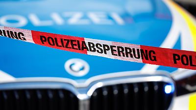 Gotha: Rentner beschädigt drei PKWs auf Parkplatz – sein Auto soll “von Geisterhand” gefahren sein!
