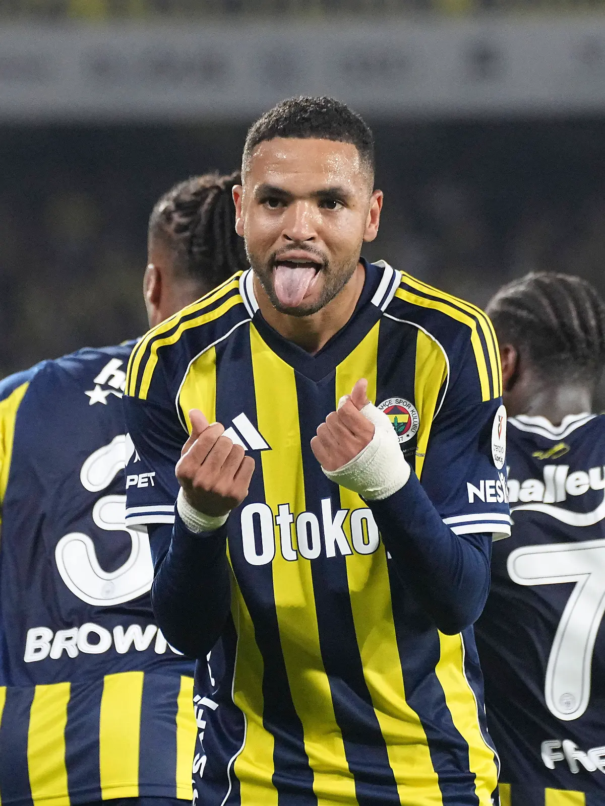 Streckt Fenerbahce-Star Youssef En-Nesyri wieder seine Zunge? Alle Infos zu TV-Übertragung und Livestream der Europa League bei RTL findet ihr hier