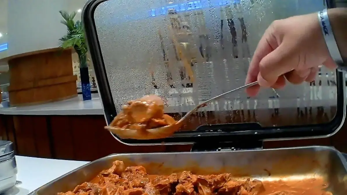 Undercover-Test von Hotelessen Ekelalarm an Hotelbuffet
