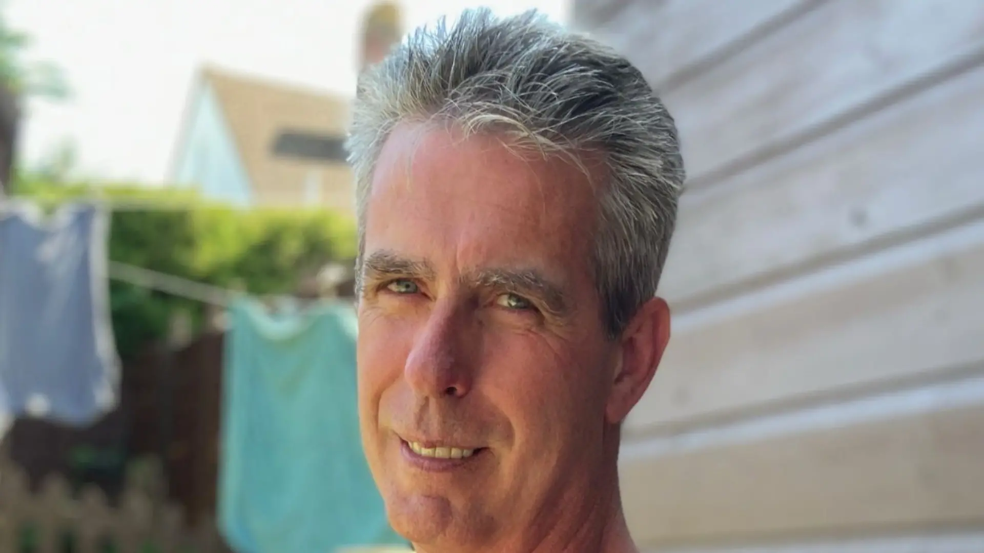 Der 60-jährige Peter Colville macht mit seiner Familie gerade Urlaub in Alanya, doch dann stirbt er plötzlich.
