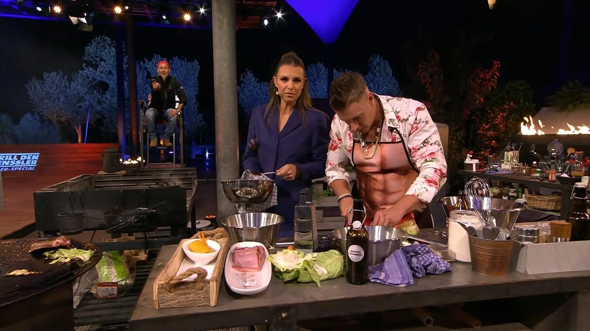 Steffen grillt für Calvin Der Helfer in der Not
