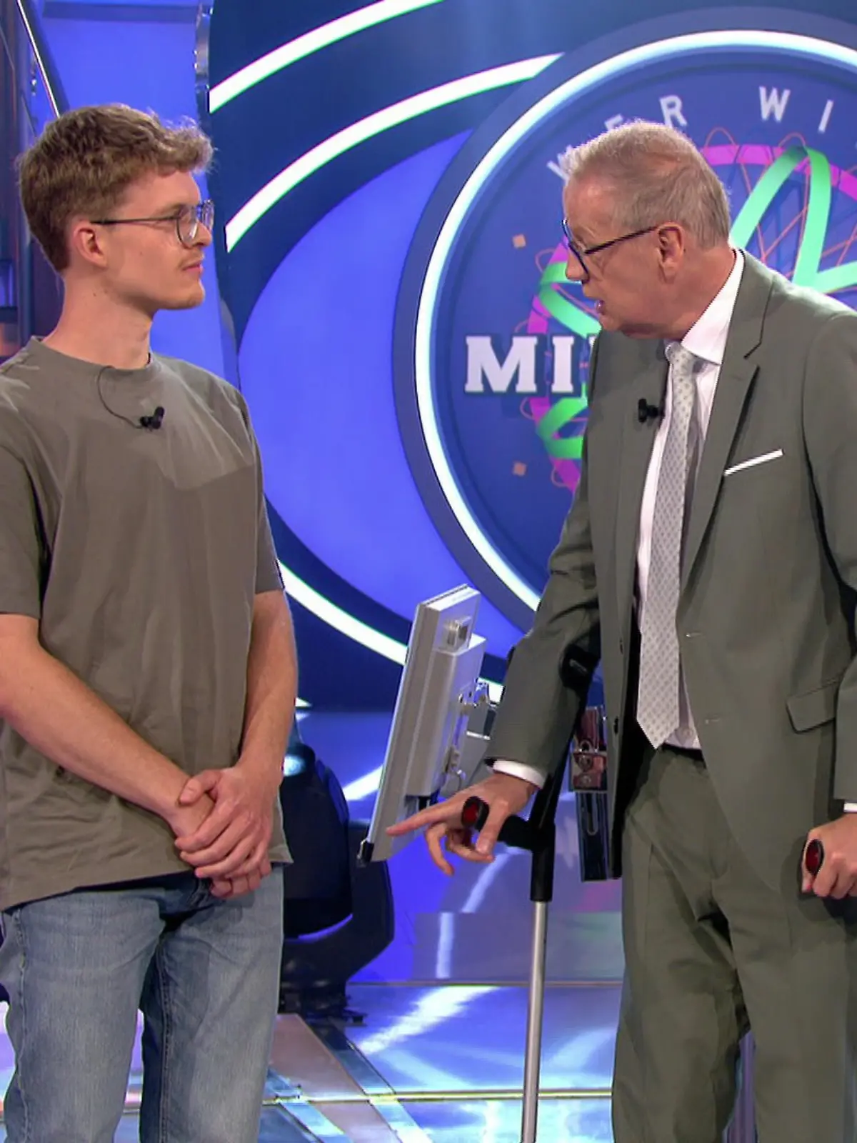 „Wer wird Millionär?”-Moderator Günther Jauch mit Torben Löw