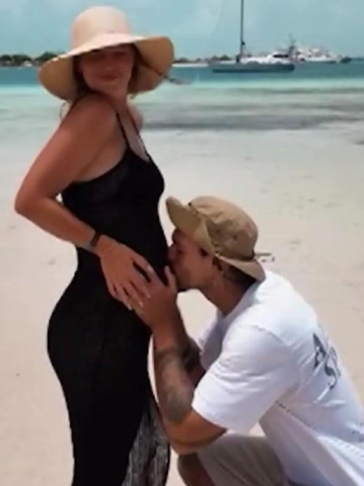 Bild zu: "Bei „Prominent getrennt" hat’s gefunkt! Dieses Reality-Paar lässt Baby-Bombe platzen"