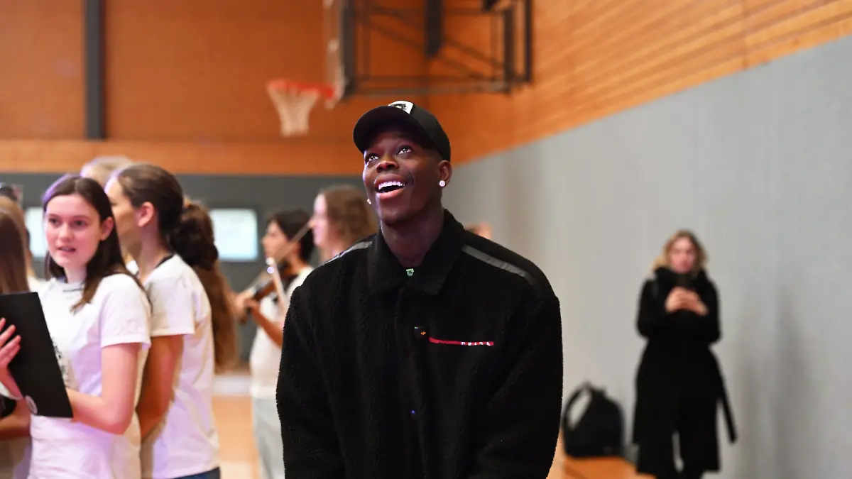 Europameister Dennis Schröder wird in seiner Heimatstadt geehrt.