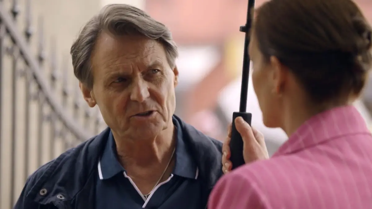 Jo Gerner spürt langsam, dass etwas nicht stimmt GZSZ-Folge 8371 vom 6. Oktober 2025 im TV
