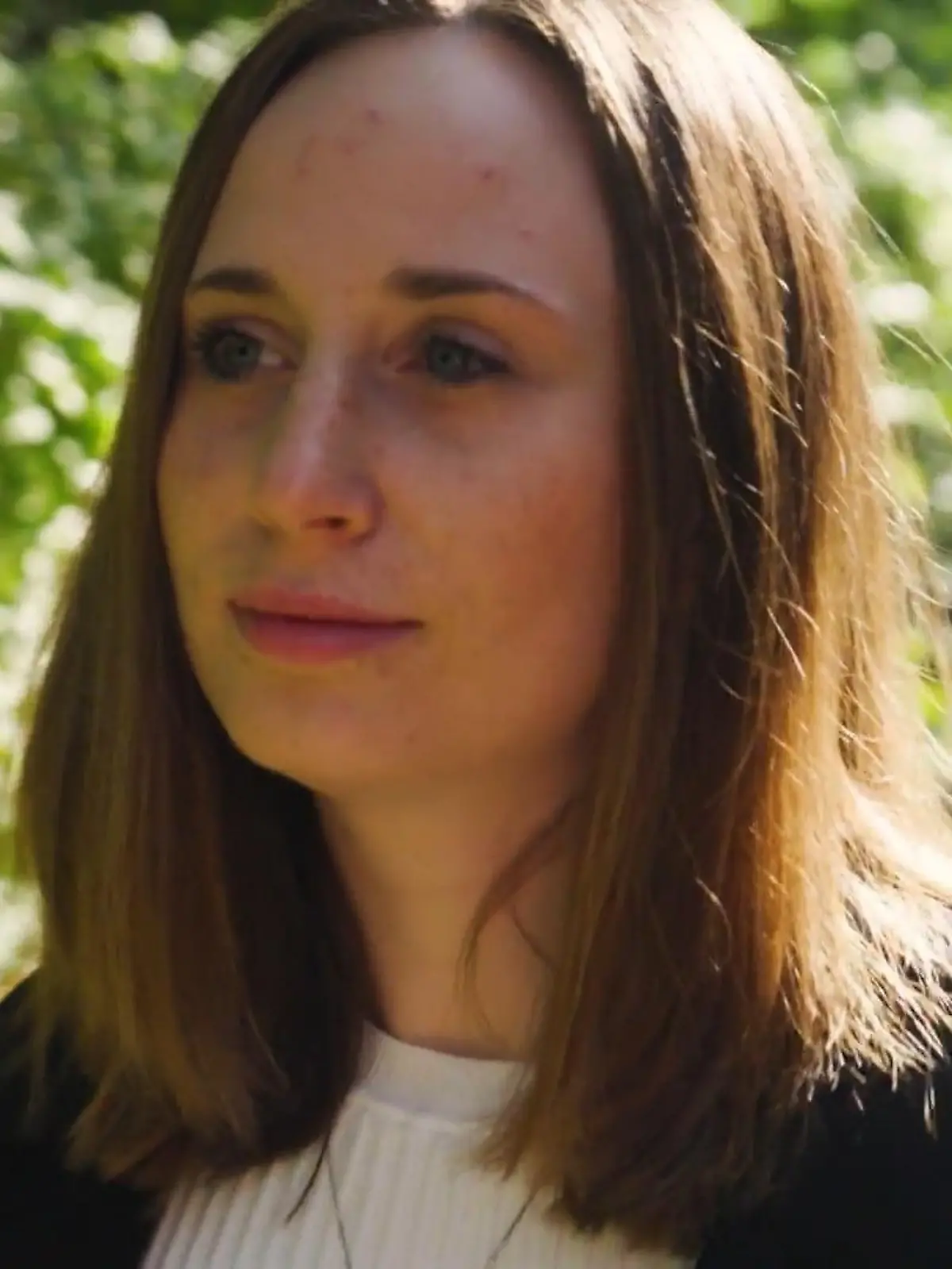 Bild zu: "Laura (26) kämpft sich aus der Angst zurück ins Leben"