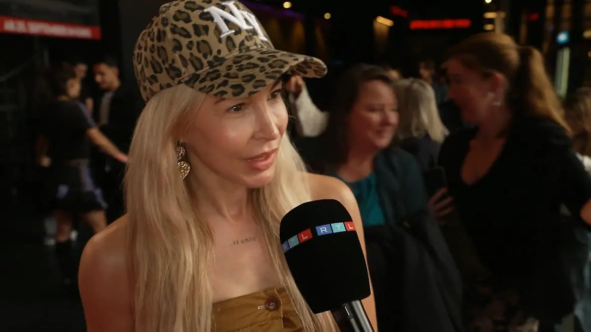 Michelle Monballijn: „Gerade Eltern sollten sich das angucken!” Roter Teppich für neue RTL+ Serie „Euphorie”