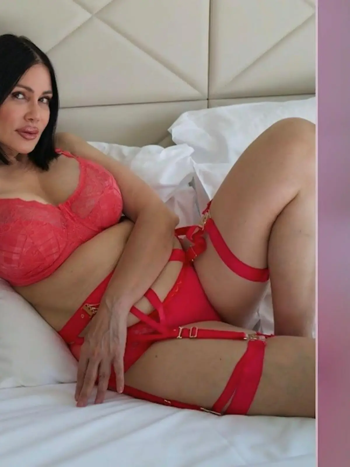 Bild zu: "Dschungelkönigin Djamila startet Erotik-Karriere mit 58"