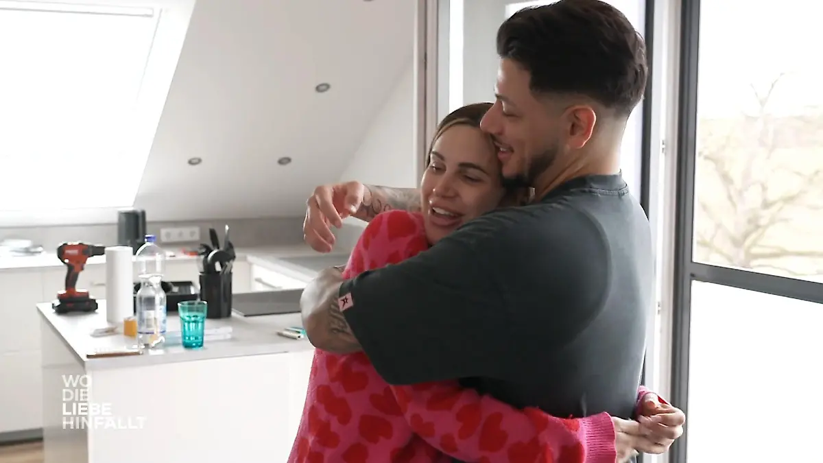 Gök und Rebecca bauen Möbel fürs Baby und finden zueinander zurück Neustart mit Vorfreude