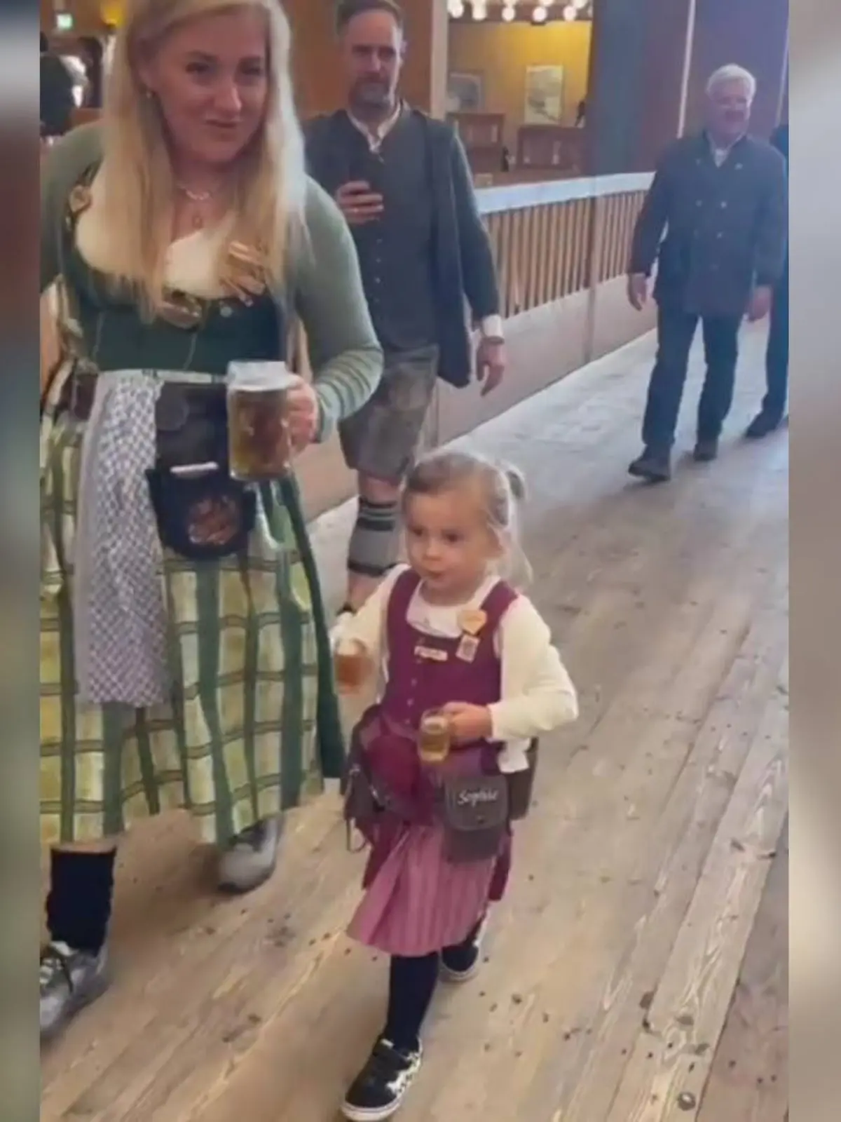 Dieses Mädchen geht gerade in Deutschland viral.
