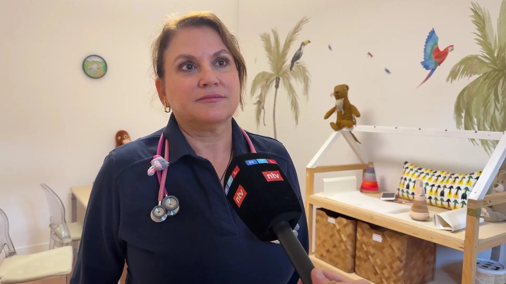 Dr. Stefanie Schwarz-Gutknecht ist Kinderärztin in Mannheim.