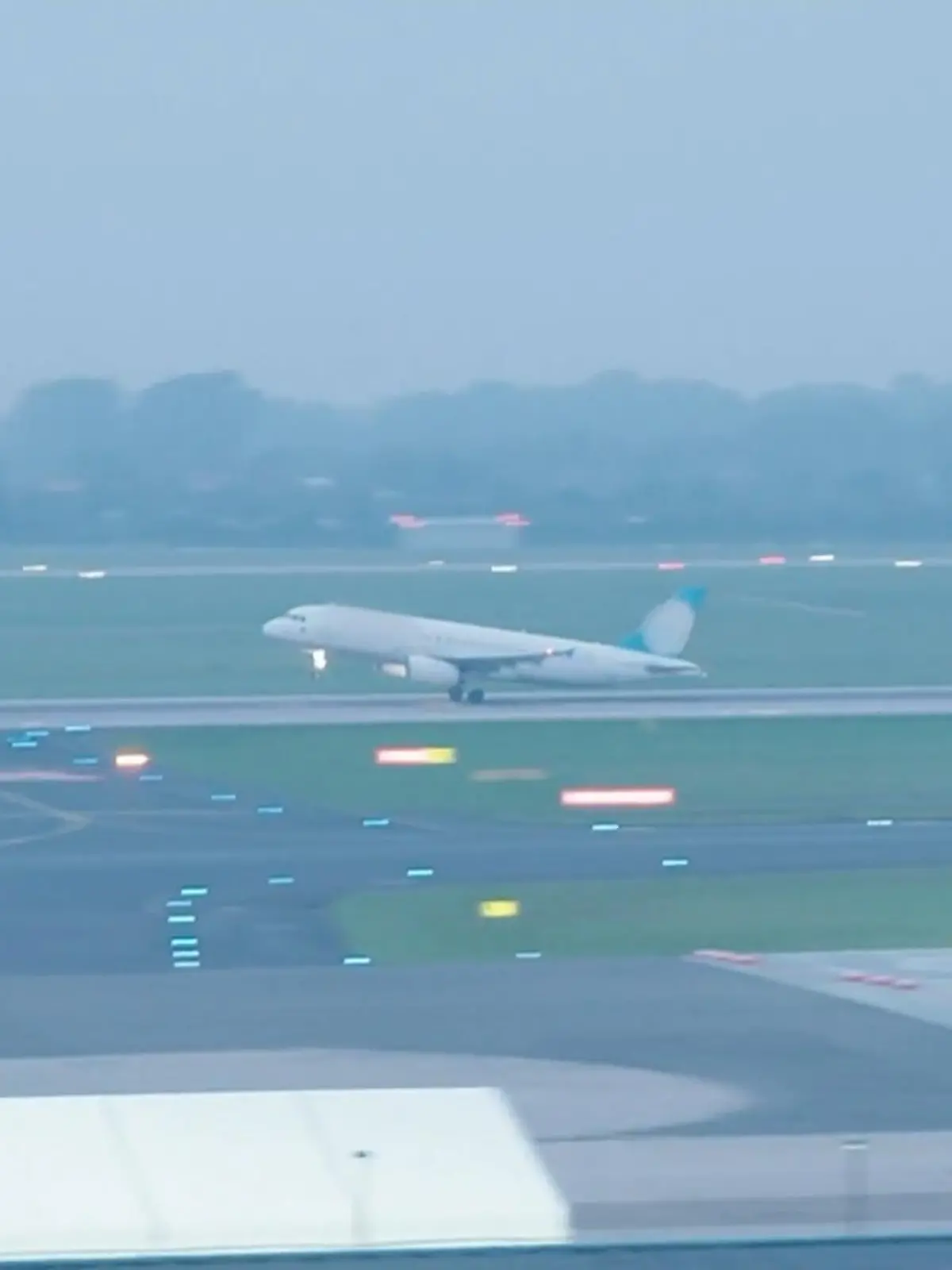 Bild zu: "Abschiebeflug startet in Düsseldorf"