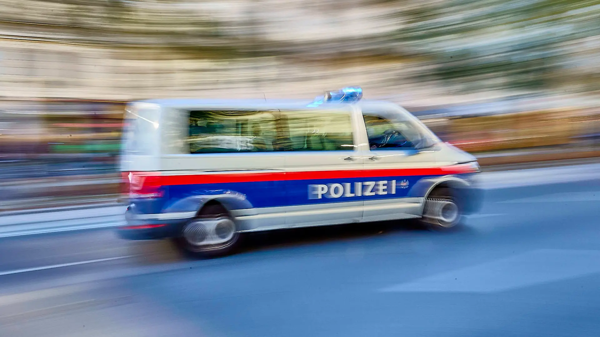 Wiener Jugendbande soll ein weiteres 12-jähriges Mädchen zum Sex gezwungen haben