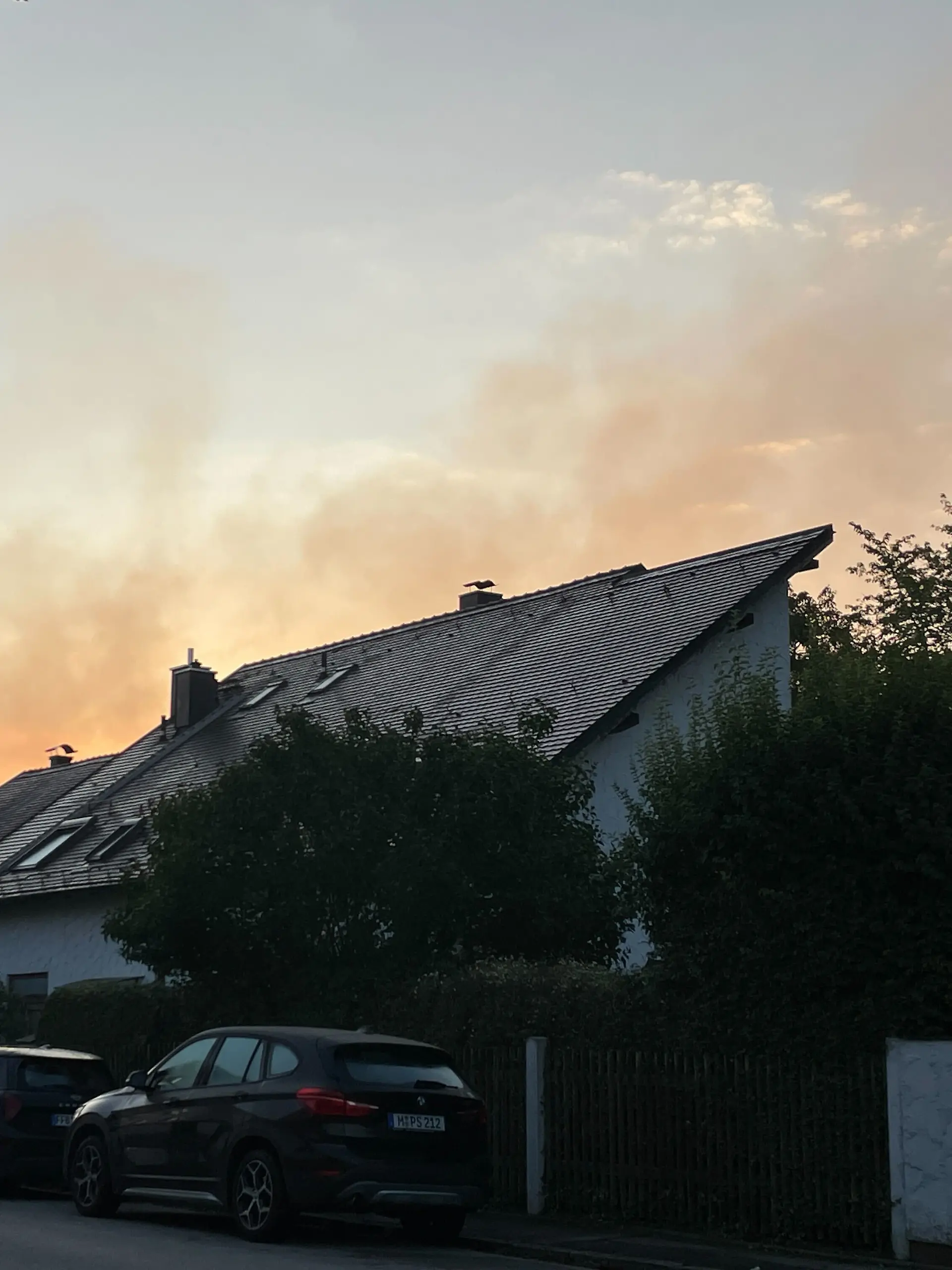 Rauchschwaden nach möglicher Explosion in München