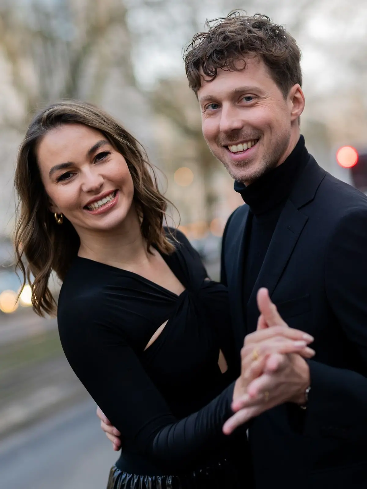 Bild zu: "Von wem Profi Valentin Lusin sein Tanztalent hat"