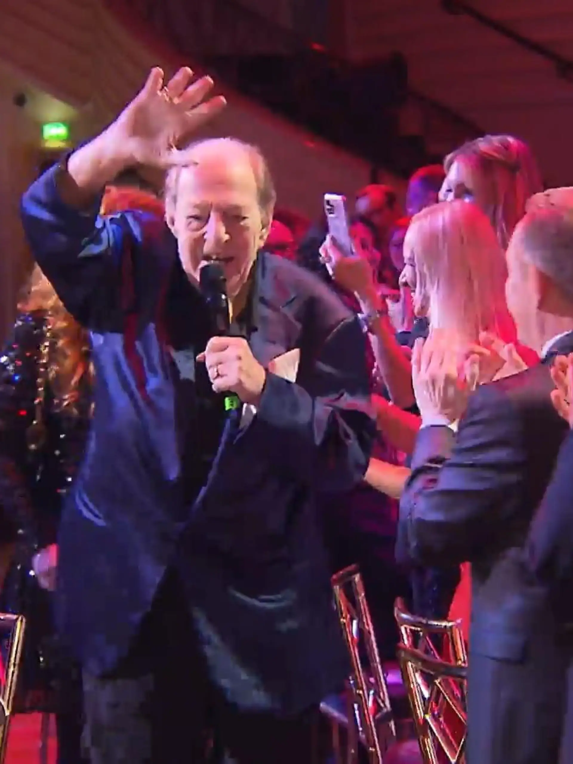 Bild zu: "Mit IHR hätte auf Ralph Siegels 80. Geburtstag wohl niemand gerechnet"