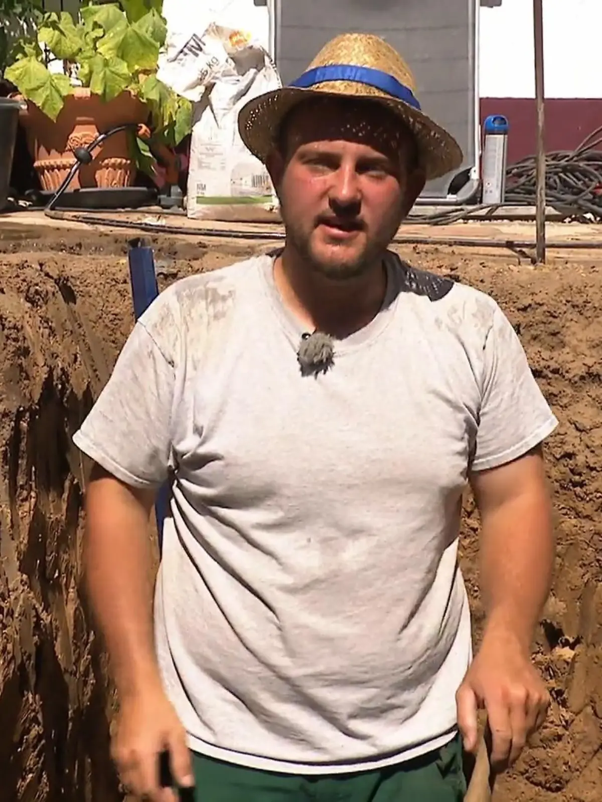 Bild zu: "Die Hitze macht die Gartenarbeit zur Herausforderung"