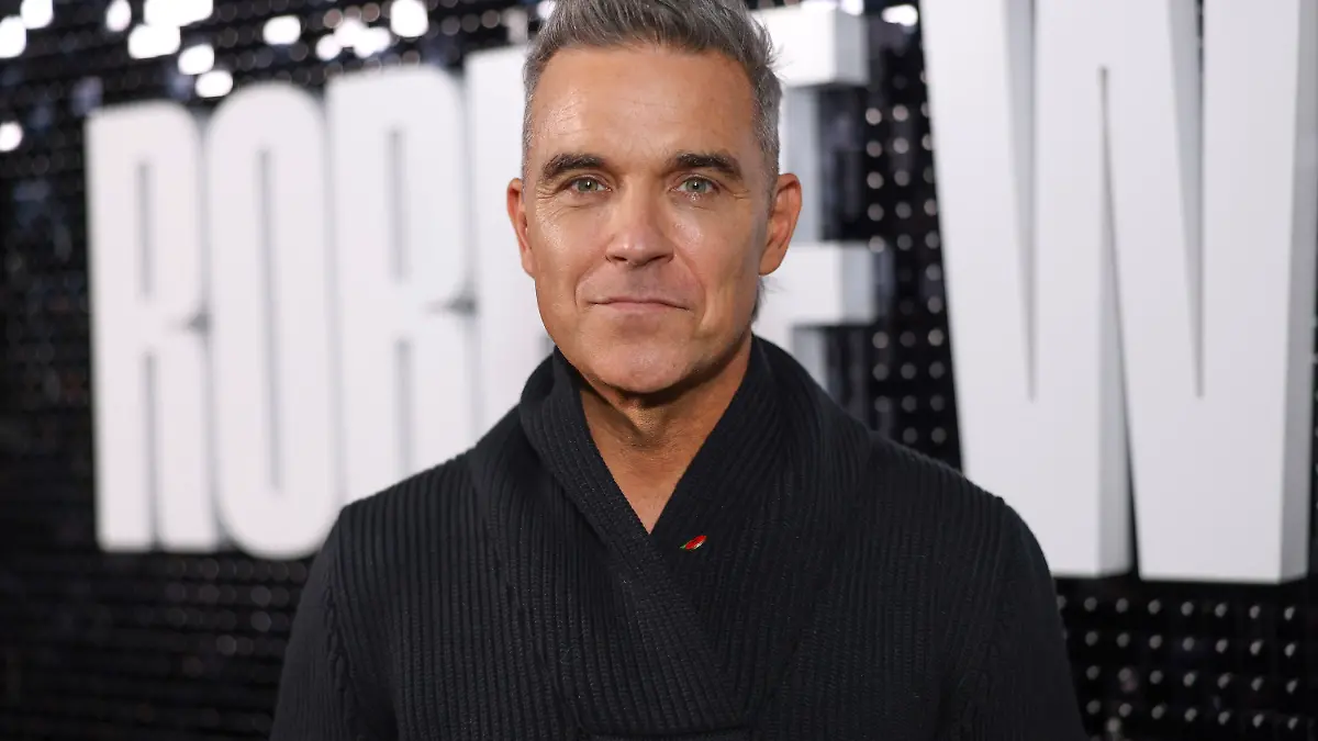 Sänger Robbie Williams „überrascht” seine Fans mit einem neuen Look